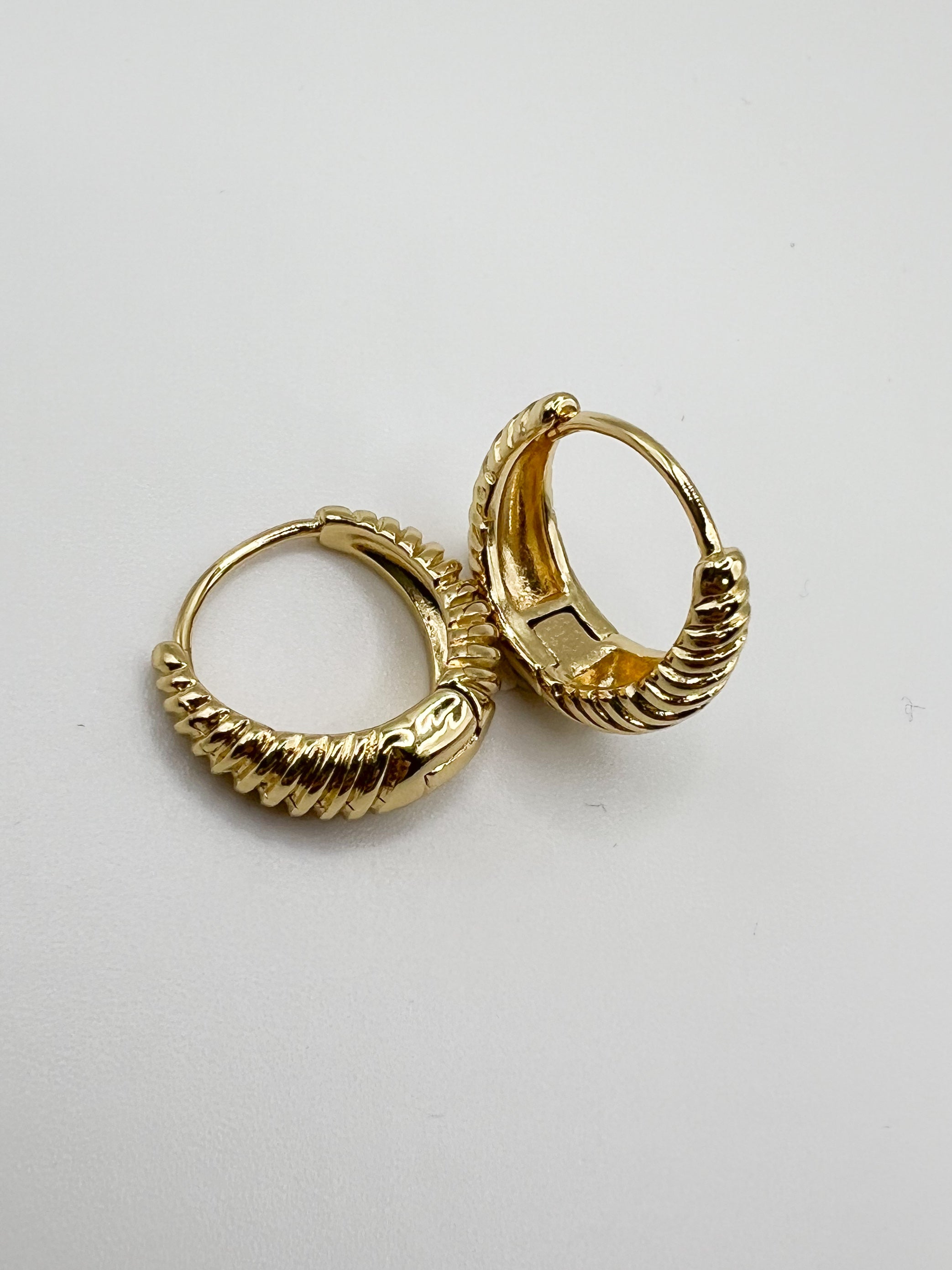 Textured Hoop