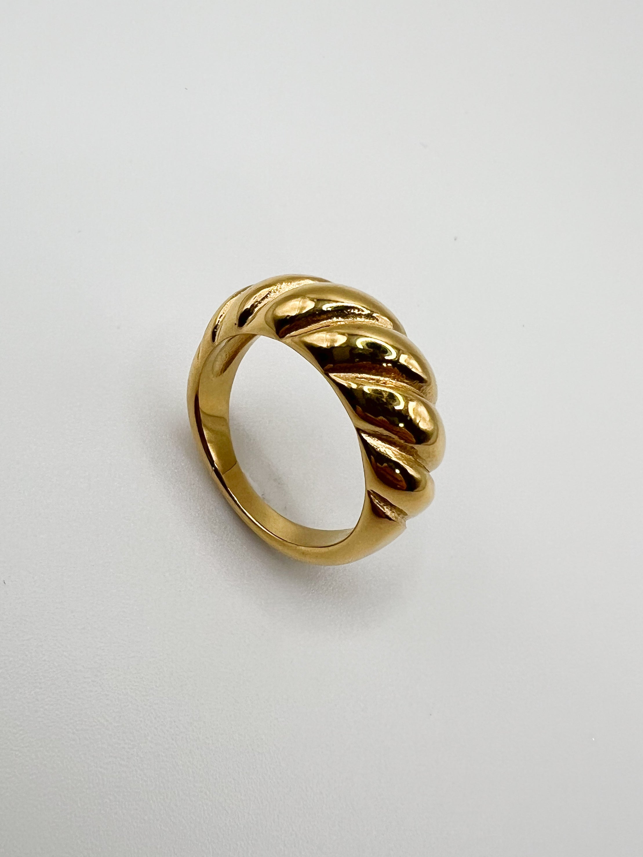 Sasha Dome Ring